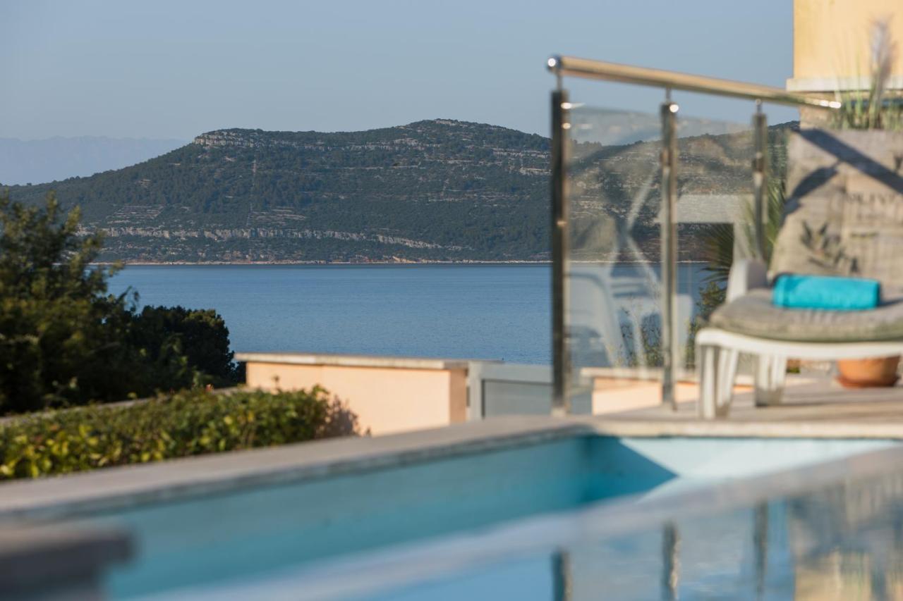 Holiday Home Lavanda Мали Иж Экстерьер фото
